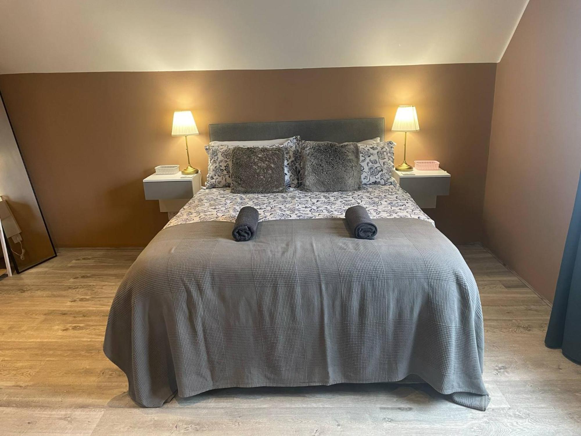 Wind Rose Rooms Ballycastle Bagian luar foto